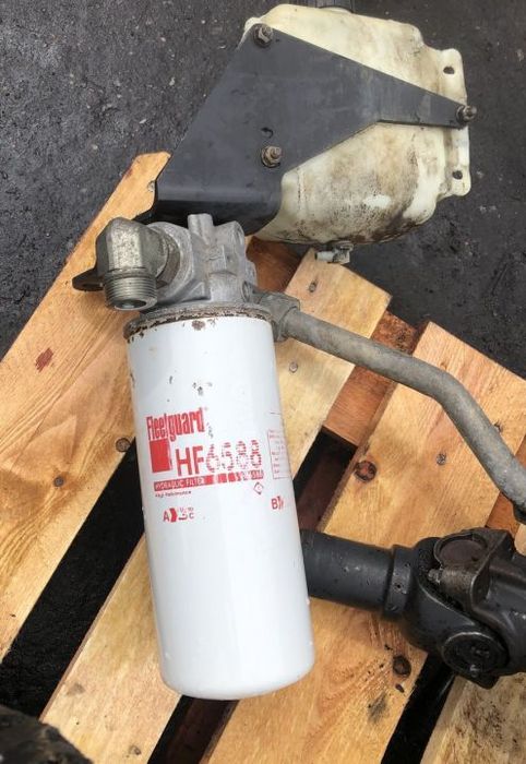 CAT-wydech +osłona/Caterpillar 336 406 407 335 360