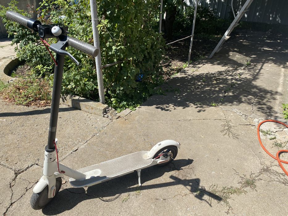 Самокат Xiaomi m365