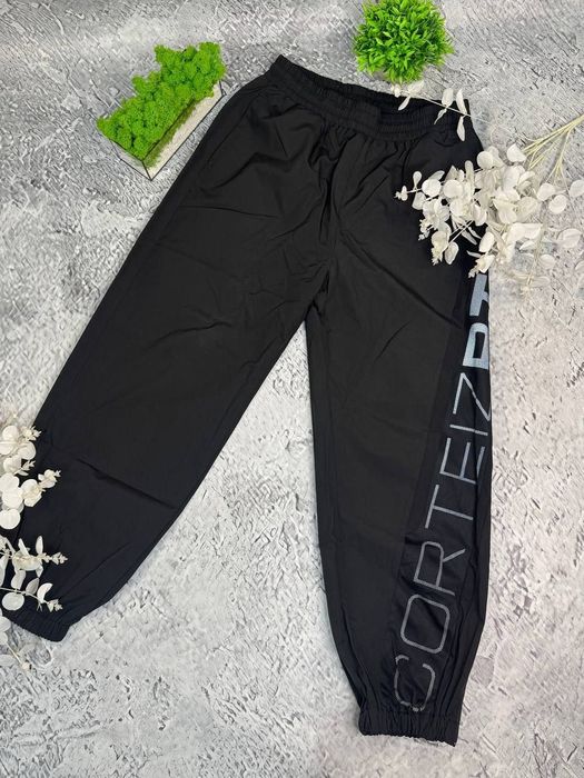 Нейлонові штани Corteiz (рефлективні)