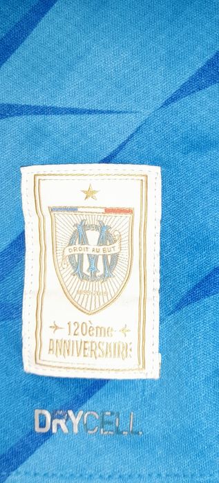 T-shirt futebol  Puma  Olympique de Marseille edição especial 120 anos