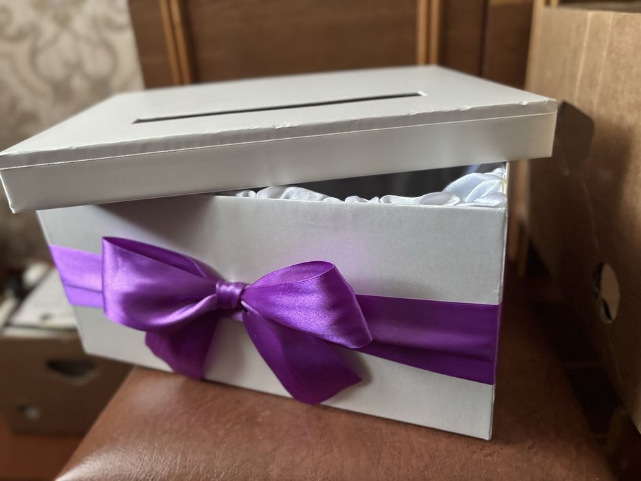 Коробка для грошей весільна