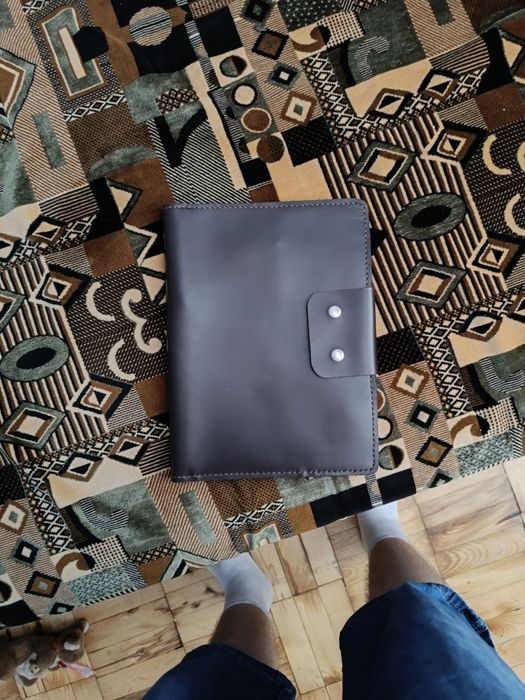 Папка з натуральної шкіри