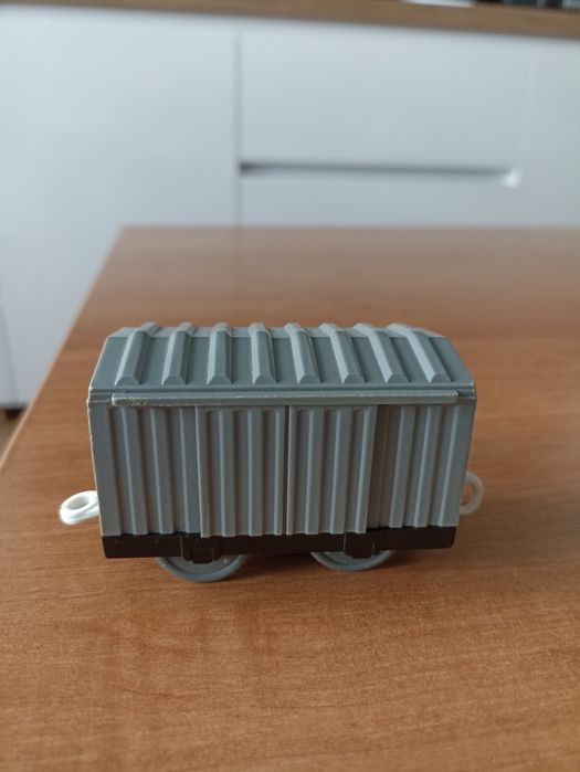 Wagon towarowy z kolekcji Tomek
