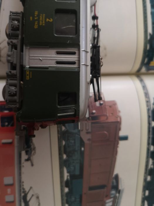 Locomotiva eléctrica da marca Lima dos caminhos de ferro suíços