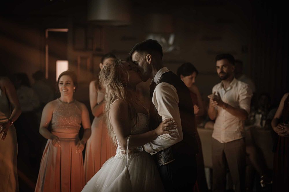 Dezasseis por Nove-Sessões estúdio e exterior; Eventos; Casamento