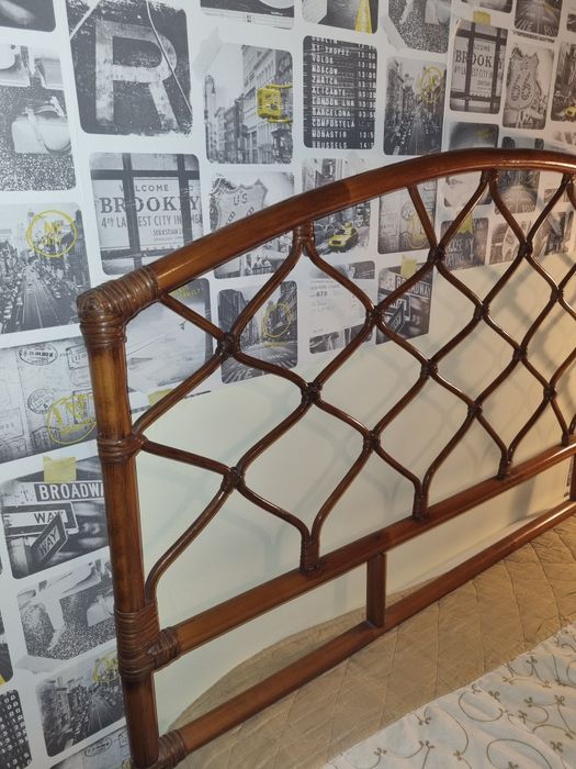 Headboard and bedside tables set64564351379585122