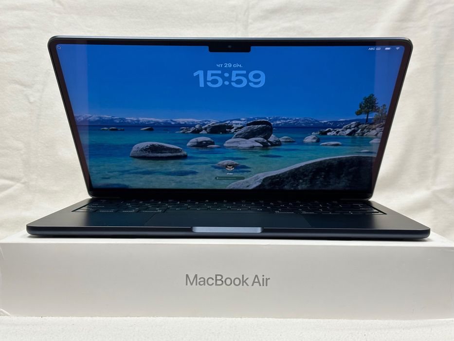 MacBook Air M2 13’ 2022р. 16/500Gb, 42 циклів-100%батарея