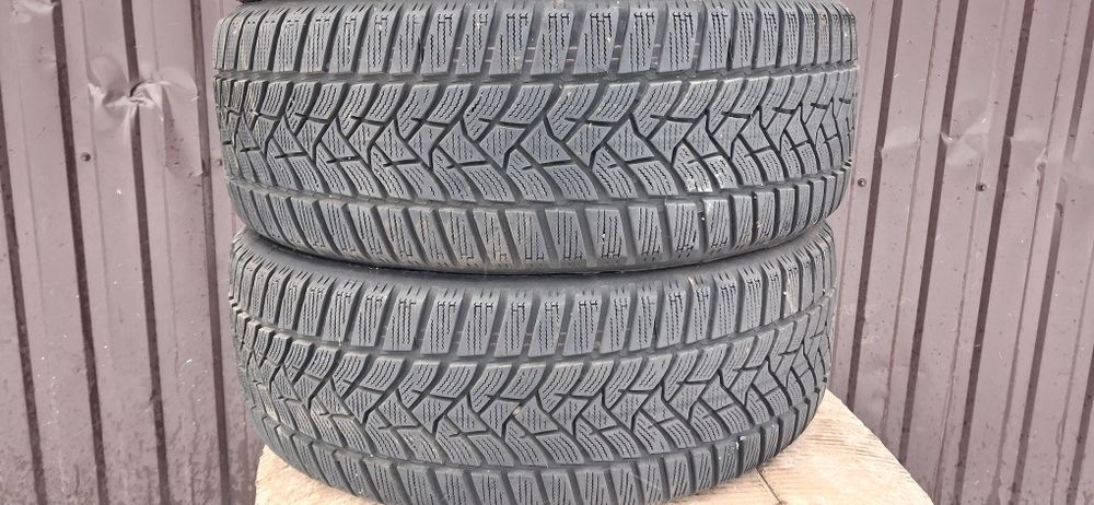 Зимові шини DUNLOP215/55R17 097...648...0812