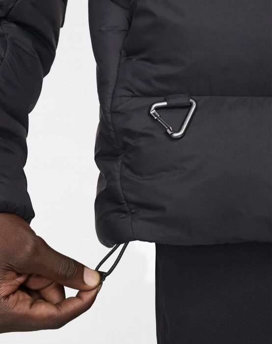Пуховик Nike Acg
