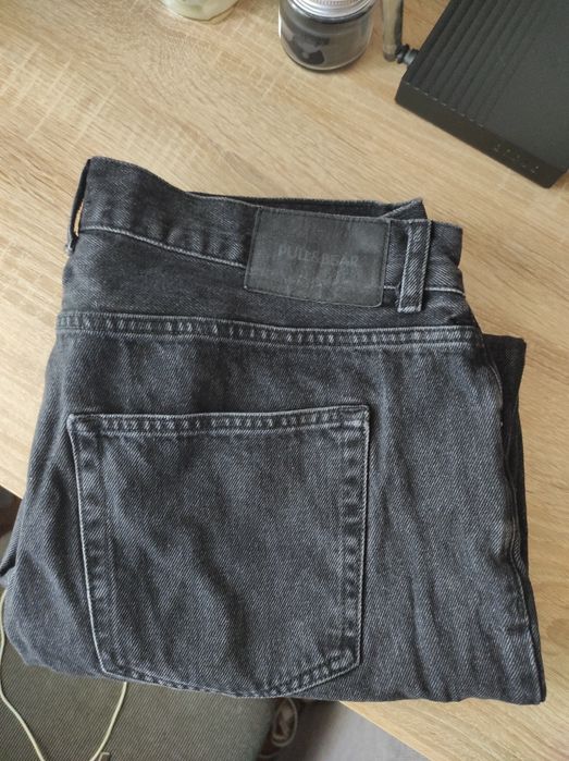 Женские джинсы pull  bear
