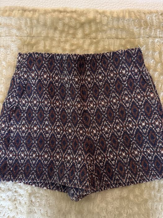 Calcoes zara tamanho M como novos