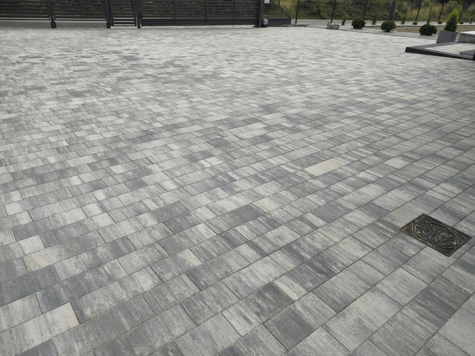 Brukarstwo/ Układanie kostki brukowej John-Bruk I Diament