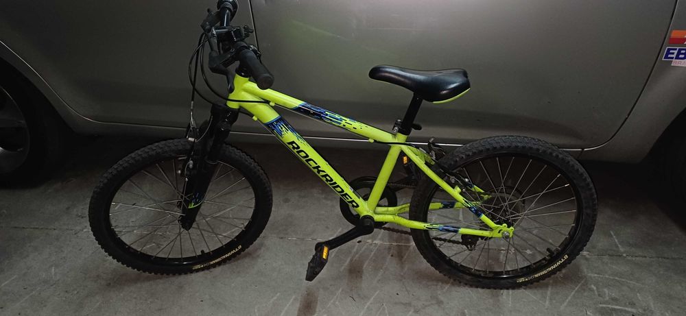 Vende se bicicleta