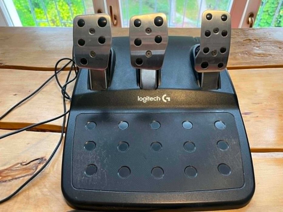 Kierownica LOGITECH G29 - usterka do naprawienia
