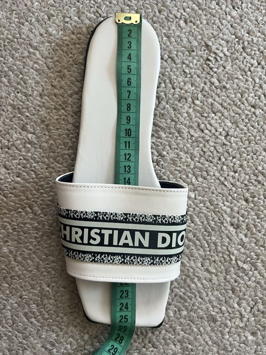 Шльопанці Christian Dior. 37-38 розмір