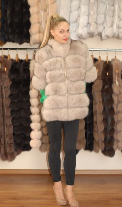 Полушубок из песцы натуральная