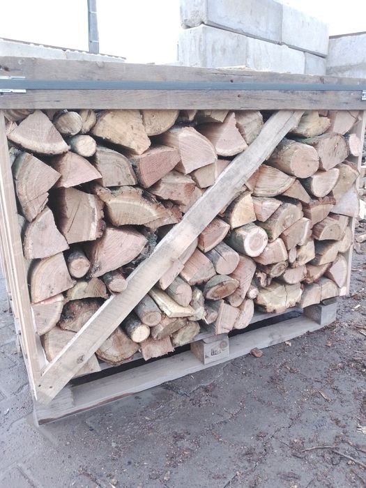 Продаю дрова.  Колотi. м. Балта Подільській район. Доставка по області