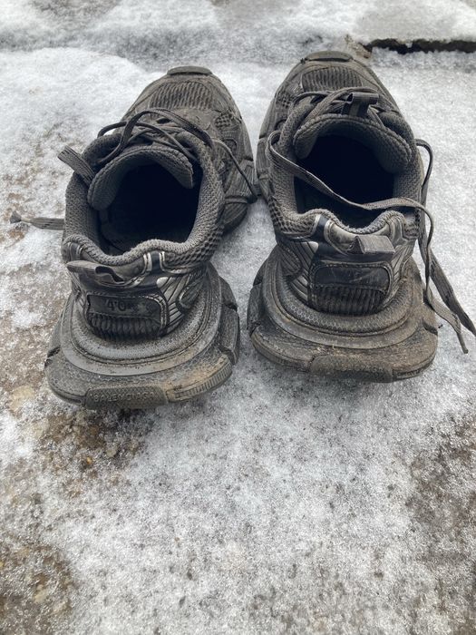 3 хл розмер 40 идут и на 42 потому что масивная подошва