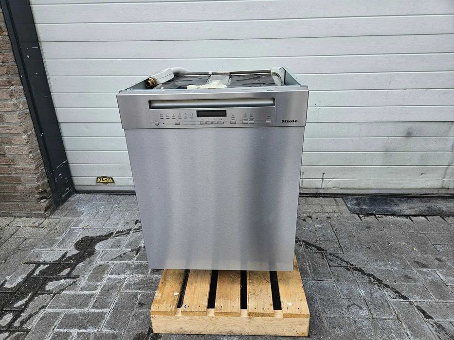 Zmywarka Miele G7100 SCU INOX 60 cm AutoOpen – przegląd, gwarancja