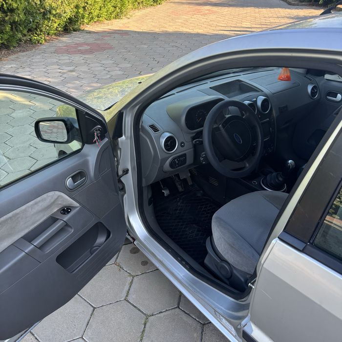 Ford fusion 2003