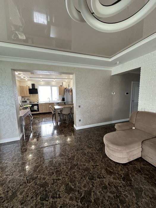 Будинок Рованці 176 м.кв