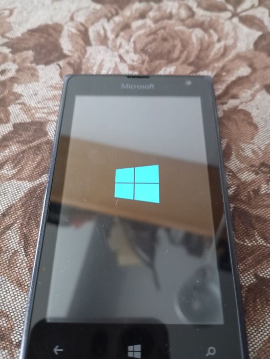Nokia Lumia 532 com cabo troco por jogos