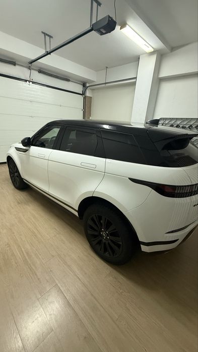 Range Rover Evoque 2021