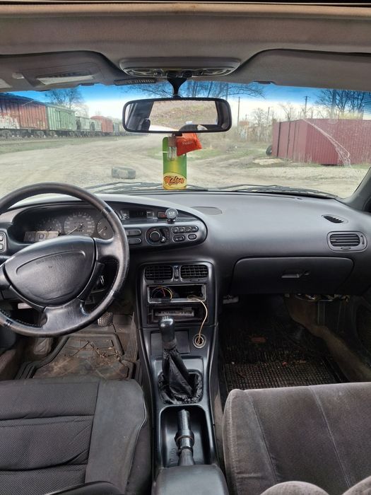 Продам мазду 1,6 бен