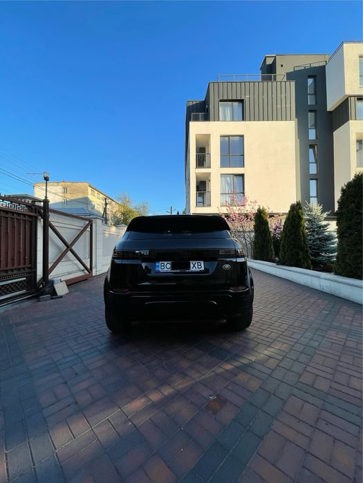 Land Rover Range Rover Evogue P250 S 2022 рік
