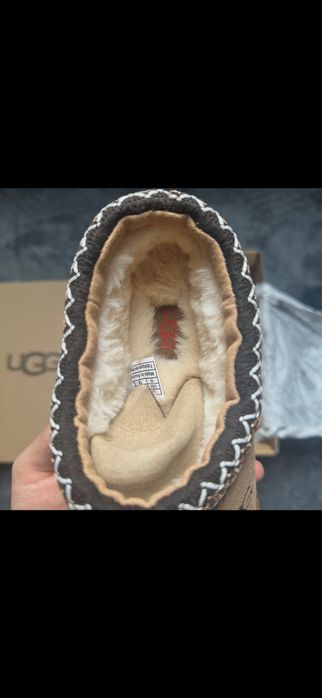 Buty kapcie wkładane UGG Tasman nowe z pudełkiem etc