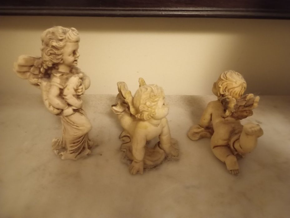 3 estatuetas Biscuit Anjos