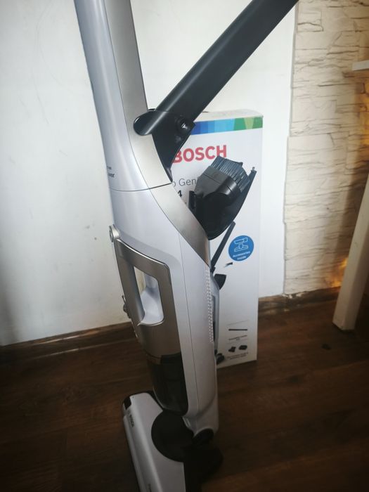 Odkurzacz pionowy Bosch Flexxo gen 2  serie 4 28 V max