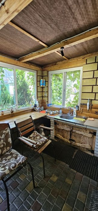 Продам дом в пригороде Черноморска