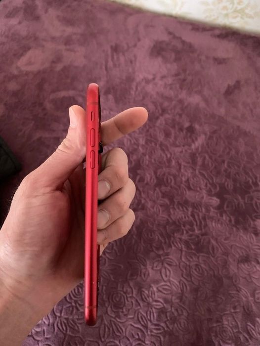Оригінальний корпус iphone xr product red