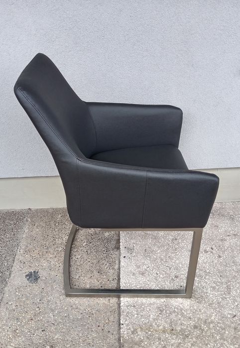 Krzesła tapicerowane czarne 6 sztuk