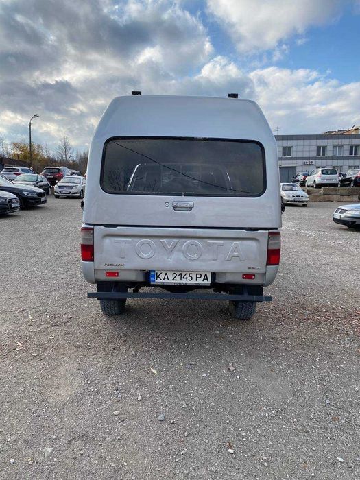 Toyota Hilux Pick Up 2005 рік, 2.8 дизель [Перший внесок від 20%]