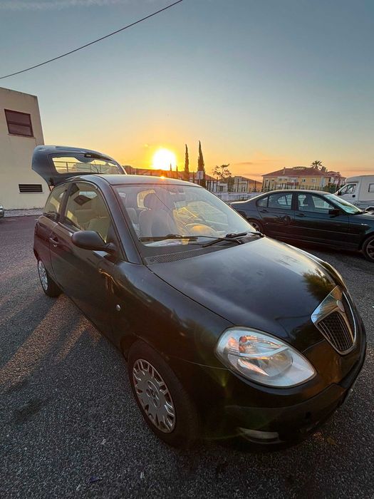 Lancia Ypsilon 1.2 Gasolina | Dezembro de 2003 | 147.744 km