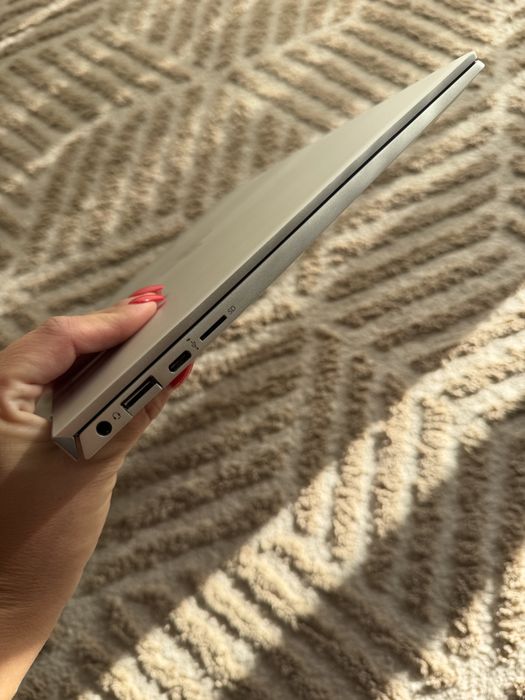 Portatil HP ENVY
