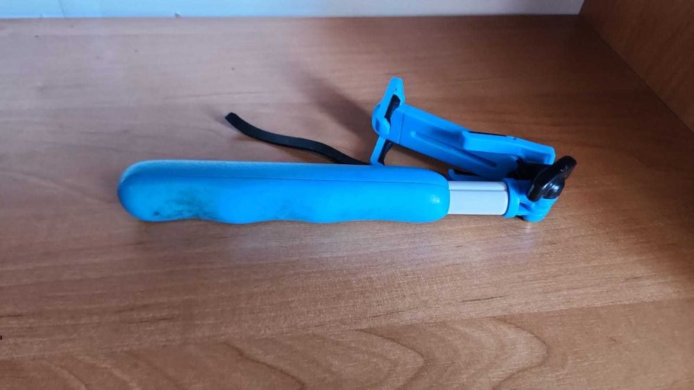 Stick niebieski bezprzedowy