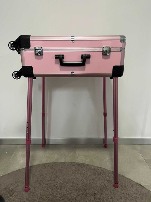 Bustos, Manequins para Loja de Roupa e Mala de Maquilhagem