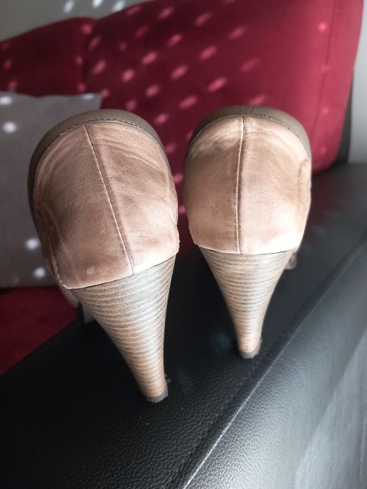 Sapatos e Sandálias Tam 39 Lindíssimas  ( Portes Incluídos)