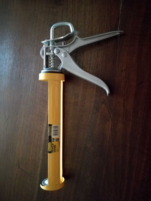 Aplicador de Silicone