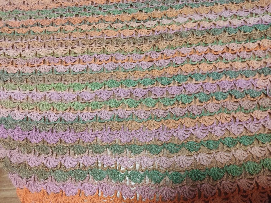 Śliczna chusta boho etno j nowa