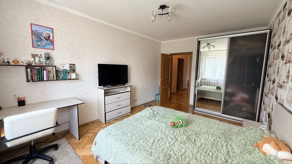 Продаж 3х кімнатної, вул. Закревського 97, Милославичі, Троєщина