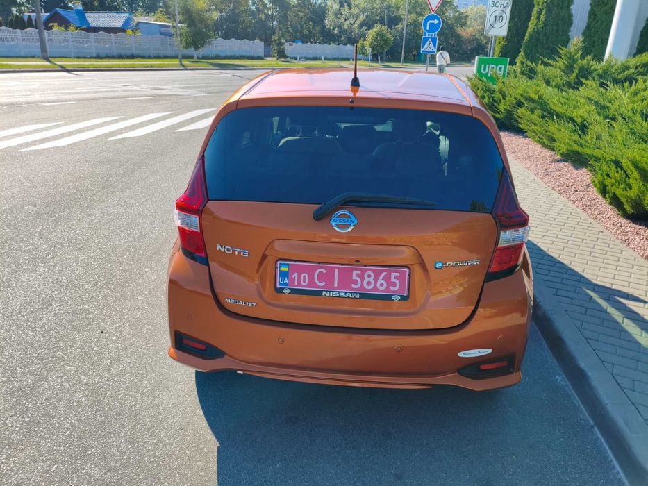 Продам Nissan Note E-Power Medalist гібрид: 3.5л.-100км.