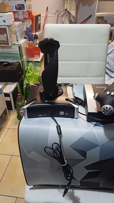Krom K-FLIGHT zestaw joysticków do symulatorów lotu 16 przycisków