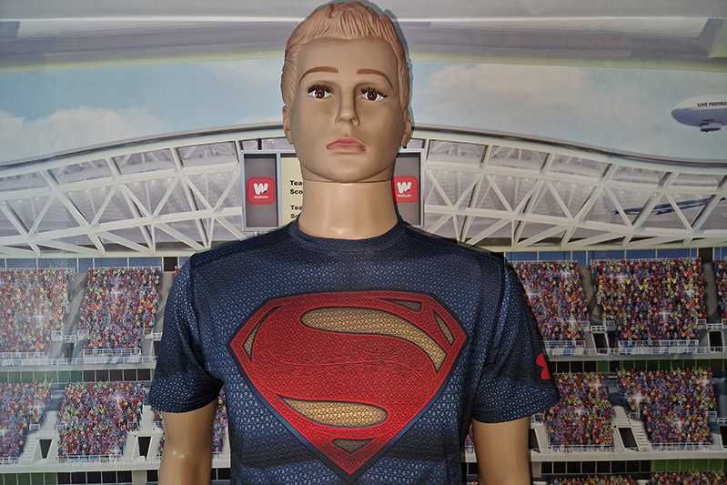 Superman Under Armour koszulka kompresyjna – termoaktywna size: XL-TG