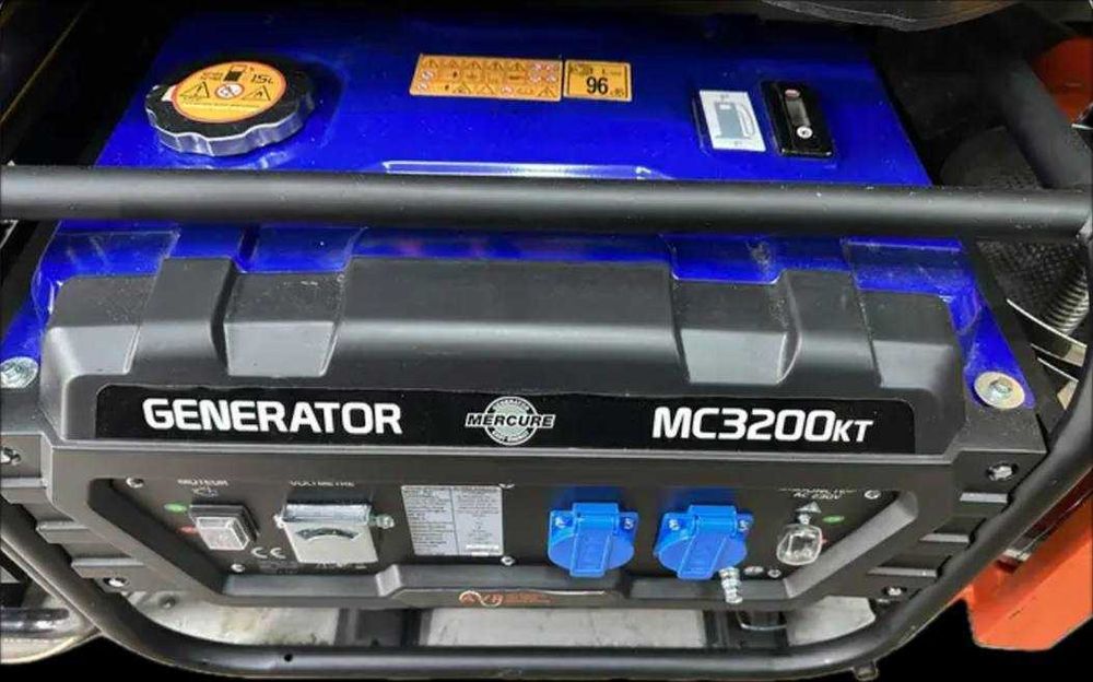 Новий генератор Mercure MC 3200 KT (3000W) з
Франції. Повний комплект!