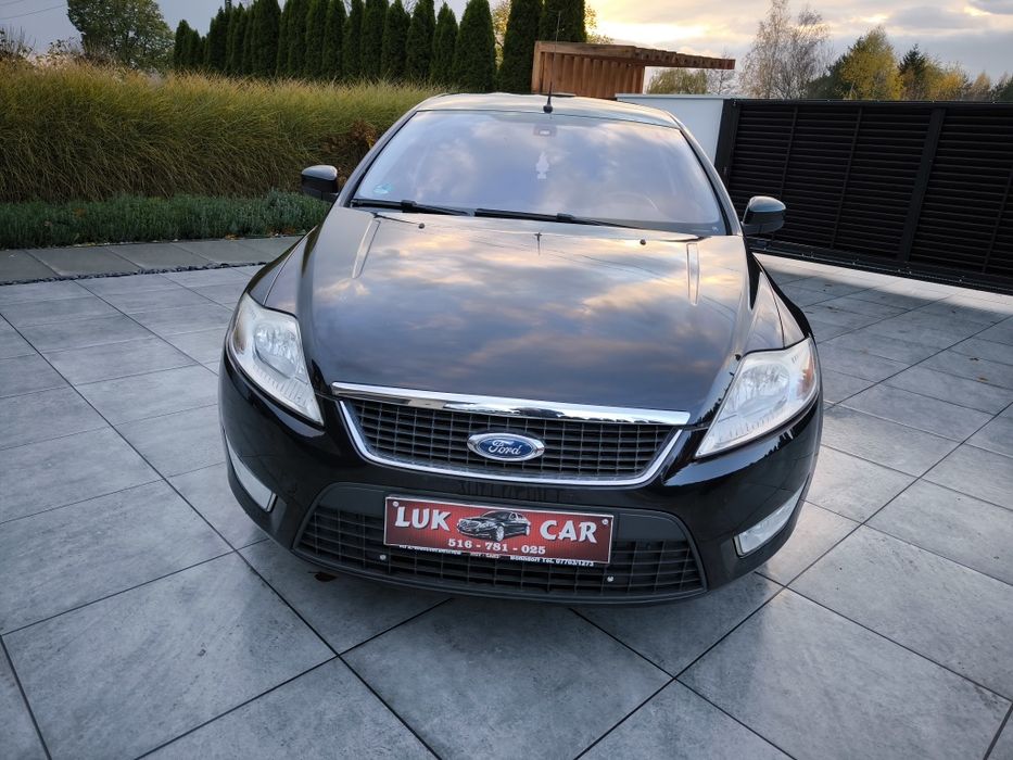 Ford Mondeo bdb stan benzyna 1.6
