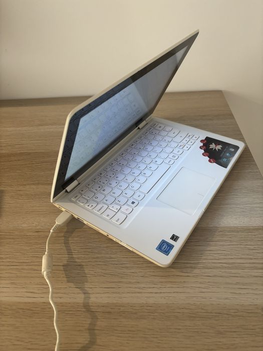Portatil Lenovo Yoga 300 touch